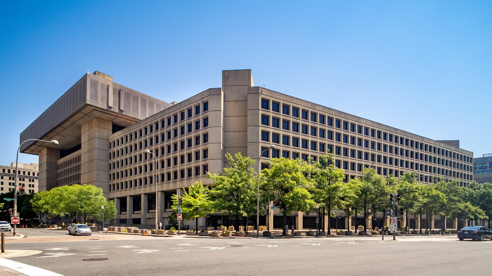FBI headquarters, the J. Edgar Hoover Building, in Washington, D.C.
